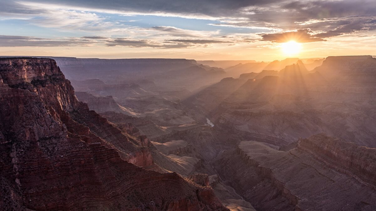 Places to Watch the Sunset Near Me – Discover Scenic Spots for Unforgettable Views